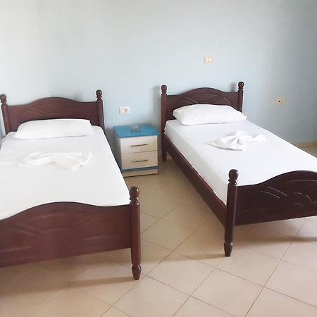 Vila Jakupi Apartment Sarande Room photo